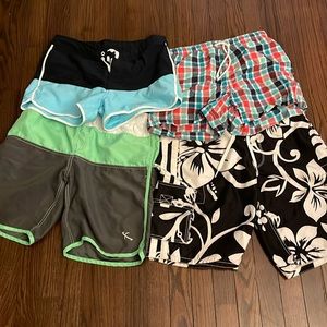 4 assorted swimming trunks